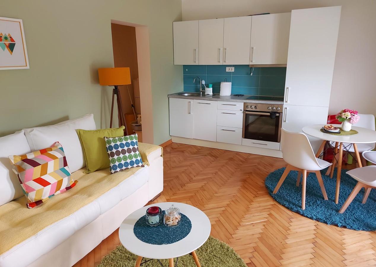 Apartments Iva Tivat Ngoại thất bức ảnh